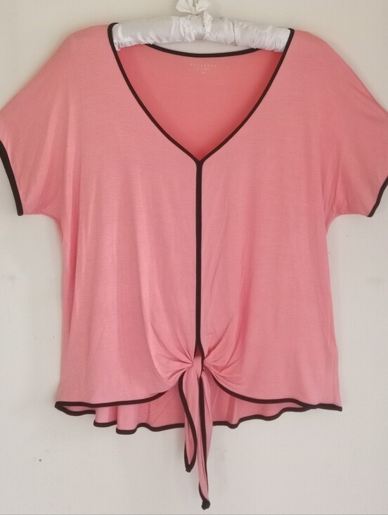 Metaphor Tops - Metaphor